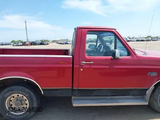 1995 Ford F-150 z VIN 1FTEF15YXSLB16753, wystawiony jako IAAI lot #42479261 z przebiegiem 164 903 mil mil oraz . Historia ofert i sprzedaży dostępna na DreamBid. Obrazek 14.