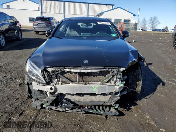 2018 Mercedes-Benz C 300 with VIN WDDWJ4KB4JF681717, listed as a Copart auction lot 45214955 with 153,470 mi miles and Salvage title. Bid and sale history available at DreamBid. Image 5.