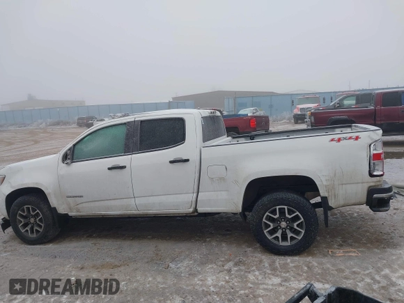 2018 Chevrolet Colorado 4WD Work Truck z VIN 1GCGTBEN3J1271023, wystawiony jako IAAI lot #41013812 z przebiegiem 124 032 mil mil oraz . Historia ofert i sprzedaży dostępna na DreamBid. Obrazek 15.