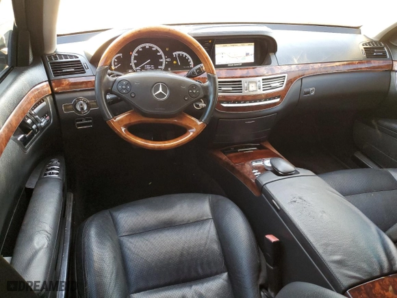 2010 Mercedes-Benz S-Class S 550 with VIN WDDNG7BB3AA311027, listed as a Copart auction lot 84107444 with 117,257 mi miles and Salvage Title. Bid and sale history available at carsss.com. Image 8.