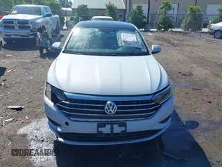 2019 Volkswagen Jetta SEL with VIN 3VWE57BU6KM063035, listed as a IAAI auction lot 42286649 with 59,914 mi miles and . Bid and sale history available at DreamBid. Image 12.