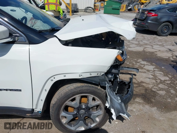 2019 Jeep Compass Limited with VIN 3C4NJDCB0KT827087, listed as a IAAI auction lot 41856565 with 69,081 mi miles and . Bid and sale history available at DreamBid. Image 6.