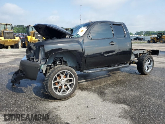 2010 Chevrolet Silverado 1500 LS with VIN 1GCSCREA2AZ140862, listed as a Copart auction lot 57103015 with Not Provided miles and Salvage Title. Bid and sale history available at DreamBid. Image 1.