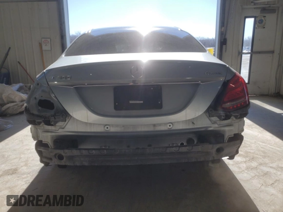 2015 Mercedes-Benz C-Class C 300 Luxury with VIN 55SWF4KB2FU040345, listed as a Copart auction lot 41772025 with 150,485 mi miles and Salvage Title. Bid and sale history available at carsss.com. Image 6.