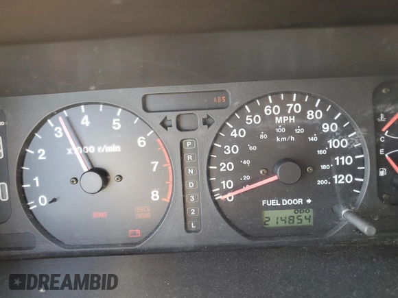 2000 Isuzu Trooper S with VIN JACDJ58X2Y7J11793, listed as a Copart auction lot 77431754 with 214,854 mi miles and Clean title. Bid and sale history available at DreamBid. Image 9.