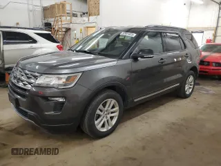 2018 Ford Explorer XLT with VIN 1FM5K8D83JGB69531, listed as a Copart auction lot 52981025 with 114,873 mi miles and Salvage Title. Bid and sale history available at carsss.com. Image 1.