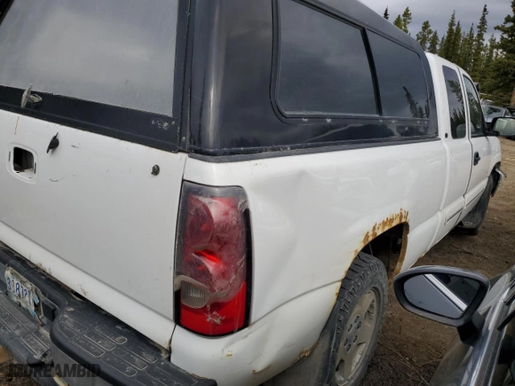 2006 Chevrolet Silverado 1500 LT3 with VIN 1GCEK19B56Z242507, listed as a Copart auction lot 87653875 with 0 mi miles and Salvage Title. Bid and sale history available at carsss.com. Image 3.