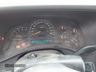 2003 Chevrolet Silverado 1500 with VIN 2GCEK19T431299780, listed as a IAAI auction lot 41537100 with 249,868 mi miles. Bid and sale history available at carsss.com. Image 7.