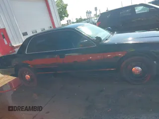 2008 Ford Police Interceptor с VIN 2FAHP71V98X162973, выставлен на аукционе IAAI как лот 40736375 с пробегом 113 240 миль миль и . История ставок и продаж доступна на DreamBid. Изображение 13.