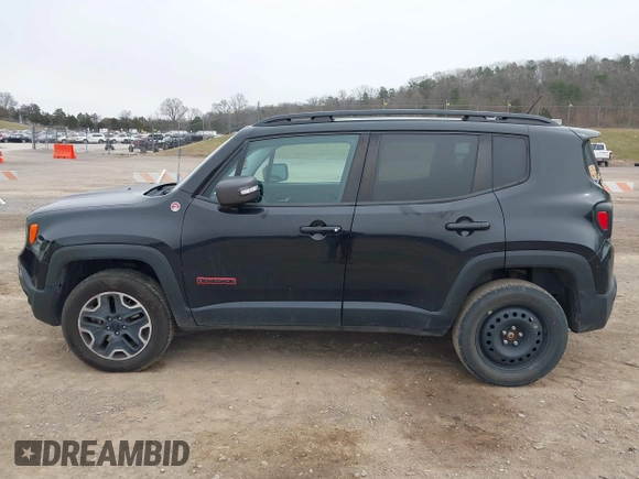 2017 Jeep Renegade Trailhawk z VIN ZACCJBCB9HPG55038, wystawiony jako IAAI lot #41737043 z przebiegiem 103 488 mil mil oraz . Historia ofert i sprzedaży dostępna na DreamBid. Obrazek 15.