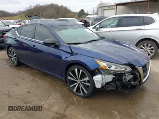 2022 Nissan Altima SR with VIN 1N4BL4CV4NN367465, listed as a IAAI auction lot 40811718 with 48,651 mi miles and . Bid and sale history available at carsss.com. Image 1.