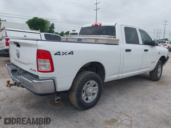 2022 Ram 2500 Tradesman with VIN 3C6UR5CL3NG130973, listed as a IAAI auction lot 42159421 with 156,800 mi miles. Bid and sale history available at carsss.com. Image 4.