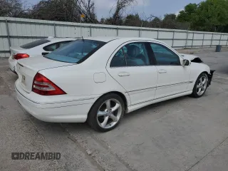 2006 Mercedes-Benz C 230 Sport with VIN WDBRF52H76A873641, listed as a Copart auction lot 46688054 with 123,877 mi miles and Salvage title. Bid and sale history available at DreamBid. Image 3.
