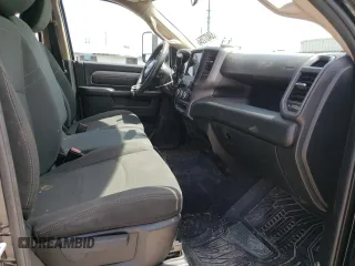 2020 Ram 3500 Tradesman with VIN 3C63RRGL9LG291872, listed as a Copart auction lot 53437254 with 332,540 mi miles and Salvage Title. Bid and sale history available at carsss.com. Image 7.