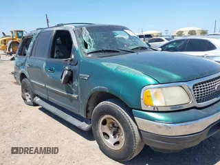 2000 Ford Expedition XLT with VIN 1FMRU1563YLC33035, listed as a IAAI auction lot 42000620 with 288,055 mi miles. Bid and sale history available at carsss.com. Image 6.