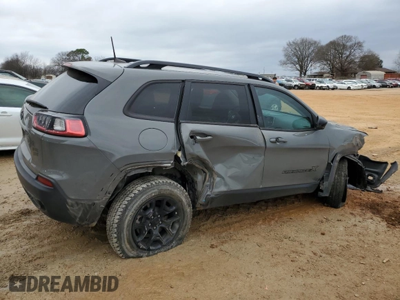 2022 Jeep Cherokee X with VIN 1C4PJMCX8ND539770, listed as a Copart auction lot 43988725 with 36,309 mi miles and Salvage title. Bid and sale history available at DreamBid. Image 3.