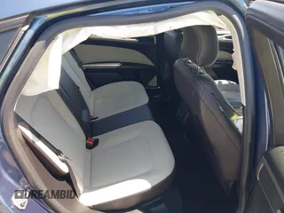 2019 Ford Fusion SE with VIN 3FA6P0HD6KR177660, listed as a IAAI auction lot 42164831 with 66,585 mi miles and . Bid and sale history available at DreamBid. Image 8.