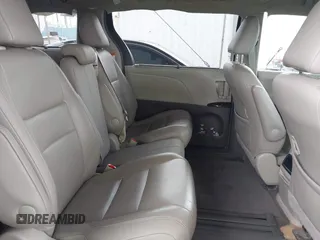 2015 Toyota Sienna XLE with VIN 5TDYK3DC5FS640102, listed as a IAAI auction lot 41885194 with 119,972 mi miles. Bid and sale history available at carsss.com. Image 8.