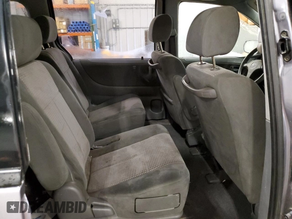 2004 Mazda MPV LX with VIN JM3LW28A440515066, listed as a Copart auction lot 61670365 with 106,995 mi miles and Clean title. Bid and sale history available at DreamBid. Image 11.