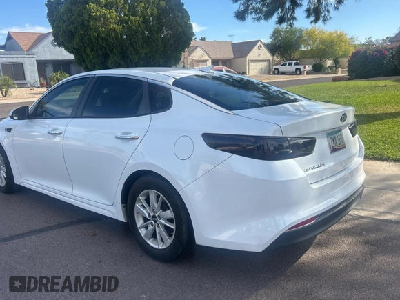 2016 Kia Optima LX with VIN 5XXGT4L32GG043752, listed as a Copart auction lot 54271475 with 147,828 mi miles and Clean Title. Bid and sale history available at carsss.com. Image 3.