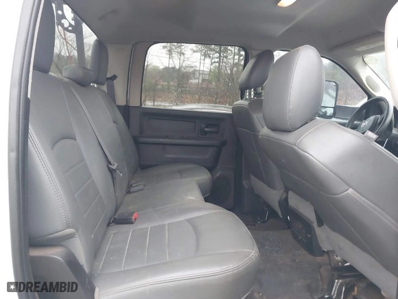 2018 Ram 2500 Tradesman with VIN 3C6UR5CL5JG316444, listed as a IAAI auction lot 41844569 with 161,000 mi miles. Bid and sale history available at carsss.com. Image 8.