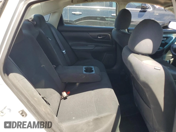 2015 Nissan Altima SV z VIN 1N4AL3AP5FC247780, wystawiony jako Copart lot #60120045 z przebiegiem 135 370 mil mil oraz Szkoda całkowita • Salvage title. Historia ofert i sprzedaży dostępna na DreamBid. Obrazek 10.