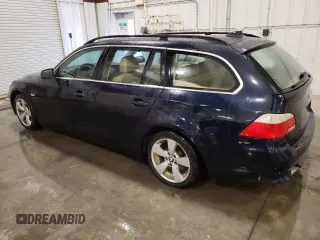 2006 BMW 5 Series 530xi with VIN WBANN73516CN03435, listed as a Copart auction lot 88636495 with 163,780 mi miles and Salvage Title. Bid and sale history available at carsss.com. Image 2.