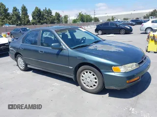 1997 Honda Accord LX с VIN 1HGCD5634VA121665, выставлен на аукционе IAAI как лот 42381259 с пробегом 180 249 миль миль и . История ставок и продаж доступна на DreamBid. Изображение 1.