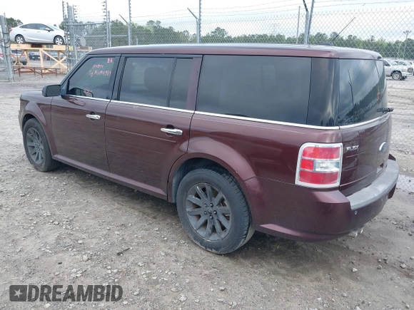 2009 Ford Flex SEL with VIN 2FMDK52CX9BA22367, listed as a IAAI auction lot 41916242 with 194,973 mi miles. Bid and sale history available at carsss.com. Image 3.