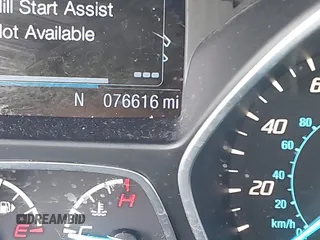2016 Ford Escape SE z VIN 1FMCU9GX0GUB51525, wystawiony jako IAAI lot #42237629 z przebiegiem 76 616 mil mil oraz . Historia ofert i sprzedaży dostępna na DreamBid. Obrazek 15.