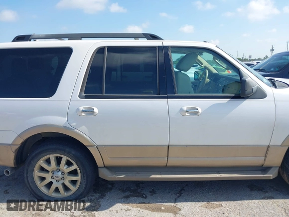 2011 Ford Expedition XLT with VIN 1FMJU1H55BEF13437, listed as a IAAI auction lot 42368594 with 177,150 mi miles and . Bid and sale history available at DreamBid. Image 13.