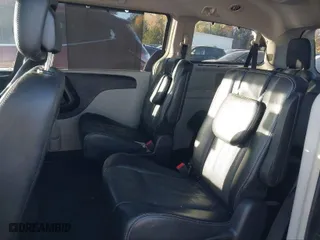 2013 Chrysler Town & Country Touring-L with VIN 2C4RC1CG1DR805496, listed as a IAAI auction lot 41156379 with 191,100 mi miles. Bid and sale history available at carsss.com. Image 8.