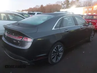 2020 Lincoln MKZ Reserve with VIN 3LN6L5E95LR602785, listed as a IAAI auction lot 41103604 with 42,388 mi miles and . Bid and sale history available at DreamBid. Image 4.