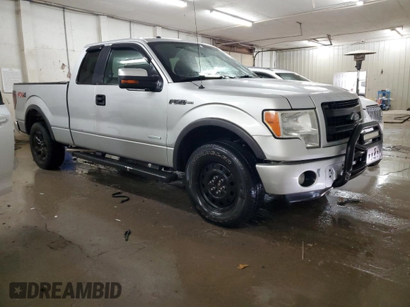 2014 Ford F-150 XL with VIN 1FTFX1ETXEFA46521, listed as a Copart auction lot 50233055 with 322,951 mi miles and Salvage Title. Bid and sale history available at carsss.com. Image 4.