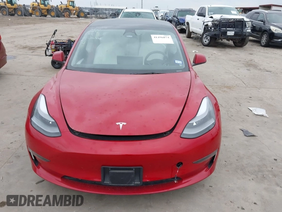 2023 Tesla Model 3 z VIN 5YJ3E1EA4PF384642, wystawiony jako IAAI lot #41496074 z przebiegiem 10 860 mil mil oraz . Historia ofert i sprzedaży dostępna na DreamBid. Obrazek 11.
