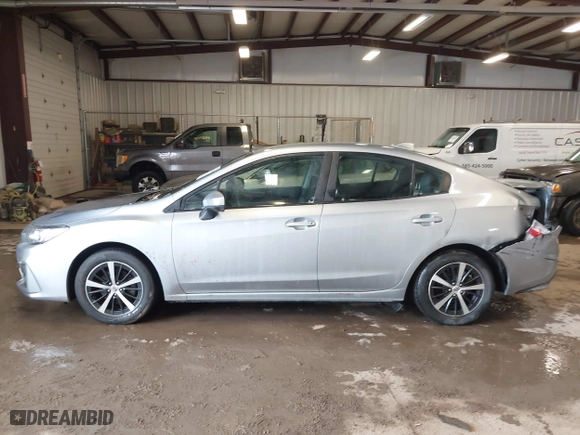 2019 Subaru Impreza Premium with VIN 4S3GKAD66K3612590, listed as a IAAI auction lot 41342220 with 21,613 mi miles. Bid and sale history available at carsss.com. Image 14.