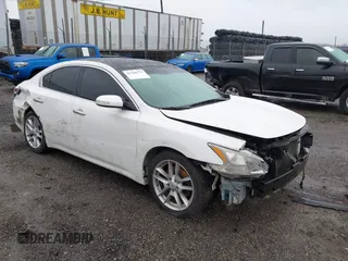 2011 Nissan Maxima 3.5 SV with VIN 1N4AA5AP4BC813410, listed as a IAAI auction lot 41966795 with 1 mi miles. Bid and sale history available at carsss.com. Image 1.