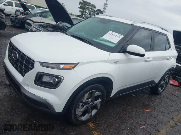2024 Hyundai Venue SEL with VIN KMHRC8A37RU315319, listed as a IAAI auction lot 41922133 with 5,934 mi miles and . Bid and sale history available at DreamBid. Image 2.