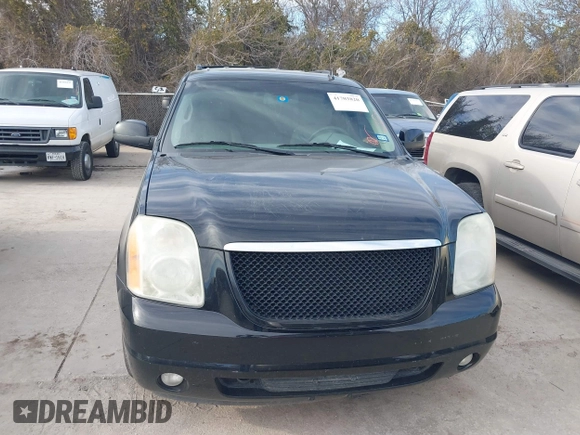 2012 GMC Yukon SLT with VIN 1GKS2CE06CR150096, listed as a IAAI auction lot 41703820 with 308,958 mi miles. Bid and sale history available at carsss.com. Image 12.