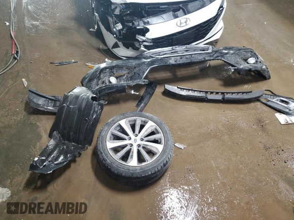 2018 Subaru Legacy Limited with VIN 4S3BNAN65J3032987, listed as a Copart auction lot 48545945 with 100,227 mi miles and Salvage title. Bid and sale history available at DreamBid. Image 12.