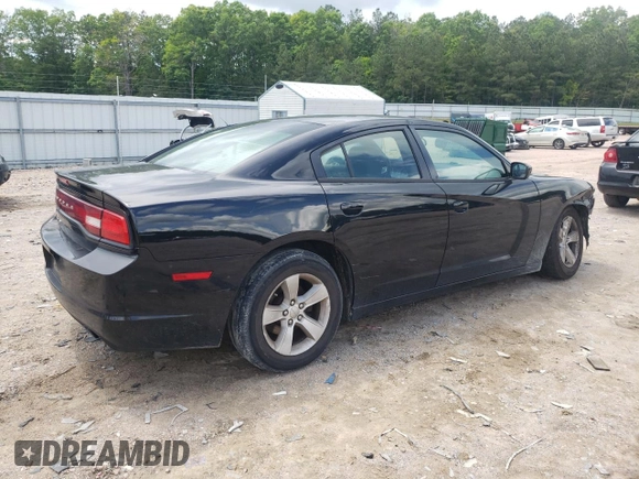 2013 Dodge Charger SE z VIN 2C3CDXBG3DH625499, wystawiony jako Copart lot #56881555 z przebiegiem 182 389 mil mil oraz Szkody całkowita. Historia ofert i sprzedaży dostępna na DreamBid. Obrazek 3.