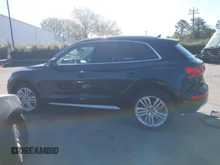 2018 Audi Q5 Premium Plus with VIN WA1BNAFY1J2126669, listed as a IAAI auction lot 41877318 with 44,397 mi miles. Bid and sale history available at carsss.com. Image 14.