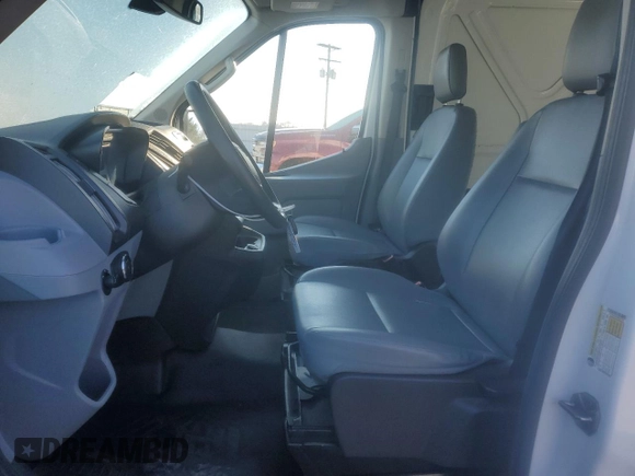 2017 Ford Transit with VIN 1FTYR1CM1HKB07796, listed as a Copart auction lot 42052045 with 143,766 mi miles and Salvage Title. Bid and sale history available at DreamBid. Image 7.