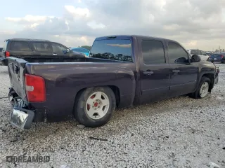 2008 Chevrolet Silverado 1500 LTZ with VIN 2GCEC13J281265476, listed as a Copart auction lot 44122675 with 302,715 mi miles and Salvage Title. Bid and sale history available at carsss.com. Image 3.
