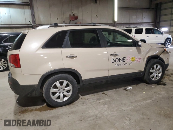 2012 Kia Sorento LX with VIN 5XYKTDA64CG229872, listed as a Copart auction lot 48900395 with 128,342 mi miles and Salvage Title. Bid and sale history available at carsss.com. Image 3.