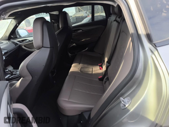2020 BMW X4 M Competition z VIN 5YMUJ0C04LLA99557, wystawiony jako Copart lot #47123425 z przebiegiem 41 594 mil mil oraz Czysty tytuł • Clean title. Historia ofert i sprzedaży dostępna na DreamBid. Obrazek 11.
