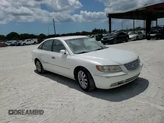 2008 Hyundai Azera Limited with VIN KMHFC46F18A275639, listed as a Copart auction lot 57425425 with 131,118 mi miles and Salvage title. Bid and sale history available at DreamBid. Image 13.