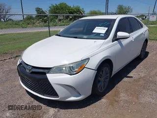 2015 Toyota Camry XLE with VIN 4T1BF1FK2FU895574, listed as a IAAI auction lot 41993588 with 107,377 mi miles. Bid and sale history available at carsss.com. Image 6.