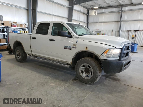 2013 Ram 2500 Tradesman z VIN 3C6TR5CT2DG605782, wystawiony jako Copart lot #56733115 z przebiegiem 275 209 mil mil oraz Szkoda całkowita • Salvage title. Historia ofert i sprzedaży dostępna na DreamBid. Obrazek 4.