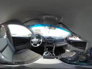 2012 Toyota Camry L z VIN 4T1BF1FK0CU131461, wystawiony jako IAAI lot #41957880 z przebiegiem 113 902 mil mil oraz . Historia ofert i sprzedaży dostępna na DreamBid. Obrazek 18.